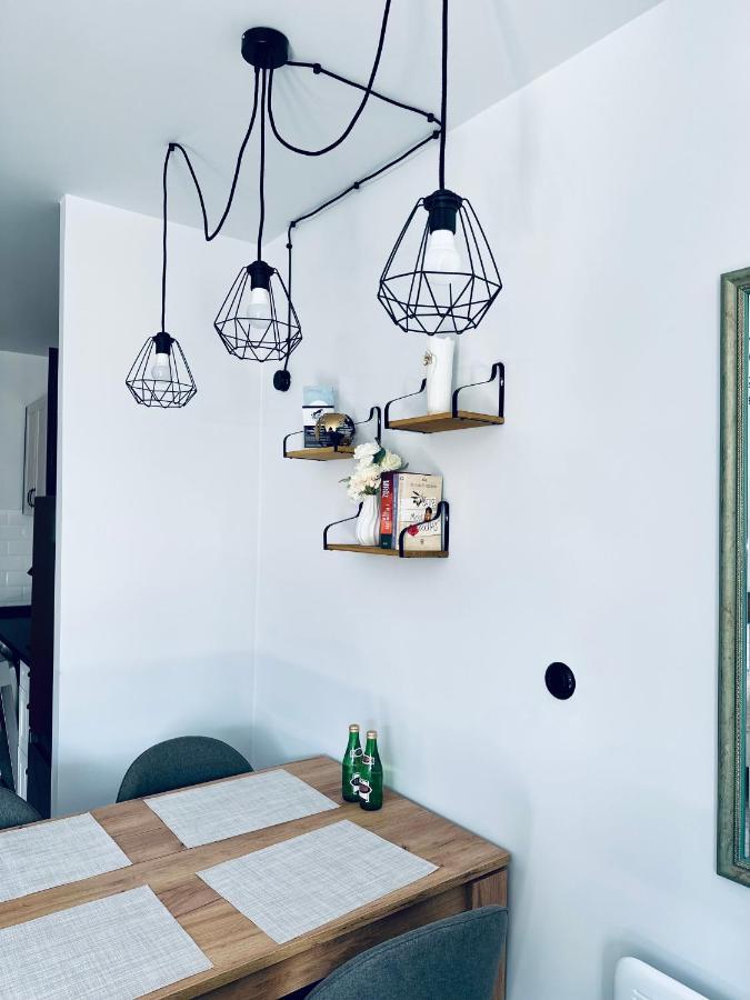 Al-Dom Apartamenty Apartament 103 코워브제크 외부 사진