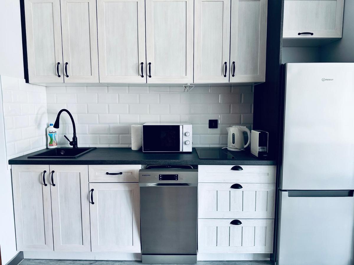Al-Dom Apartamenty Apartament 103 코워브제크 외부 사진